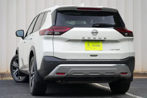 More photos of 2022 Nissan Rogue Platinum at Atlanta Best Used Cars, GA