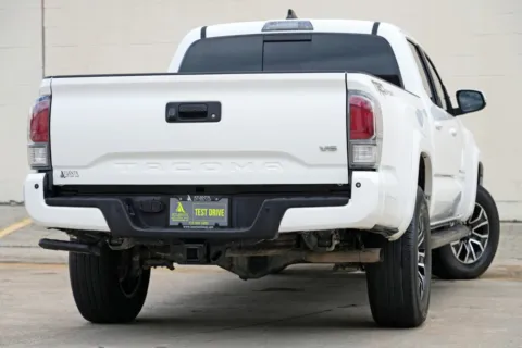 More photos of 2021 Toyota Tacoma TRD Sport w/ Technology Package at Atlanta Best Used Cars, GA