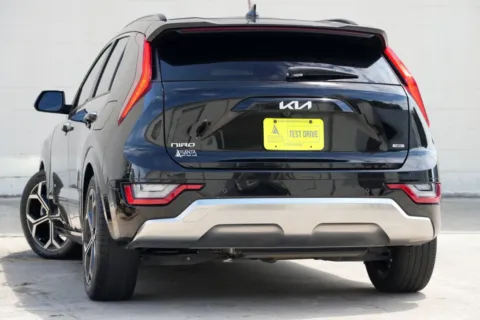 More photos of 2023 Kia Niro SX Touring at Atlanta Best Used Cars, GA