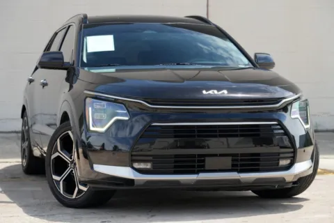 Photos of 2023 Kia Niro SX Touring for sale in Peachtree Corners, GA at Atlanta Best Used Cars