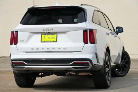 More photos of 2022 Kia Sorento SX at Atlanta Best Used Cars, GA