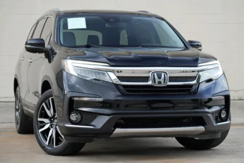 Photos of 2021 Honda Pilot Touring 7-Passenger for sale in Peachtree Corners, GA at Atlanta Best Used Cars