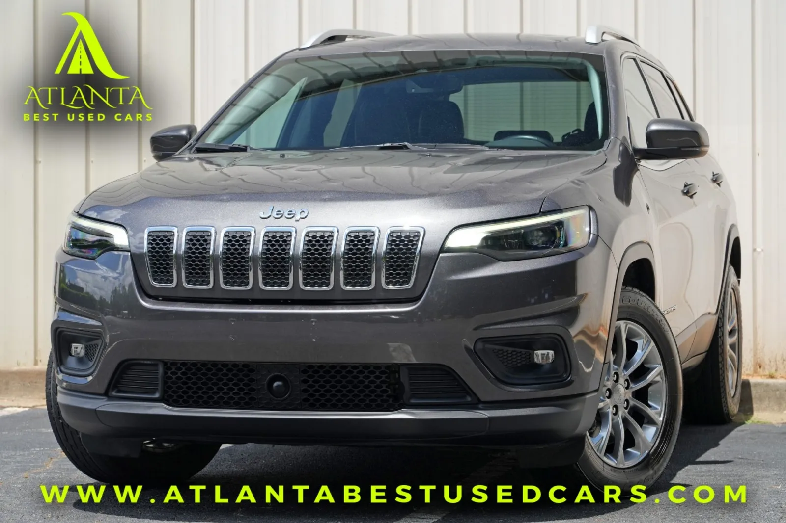 Gray 2021 Jeep Cherokee Latitude Lux for sale in Peachtree Corners, GA