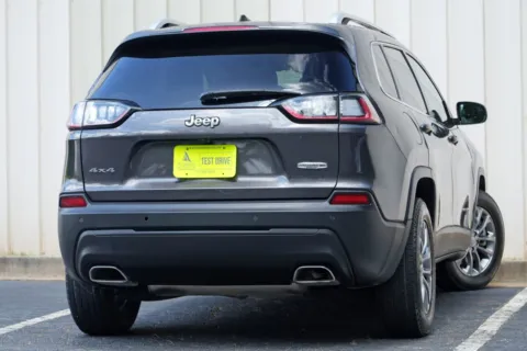 More photos of 2021 Jeep Cherokee Latitude Lux at Atlanta Best Used Cars, GA
