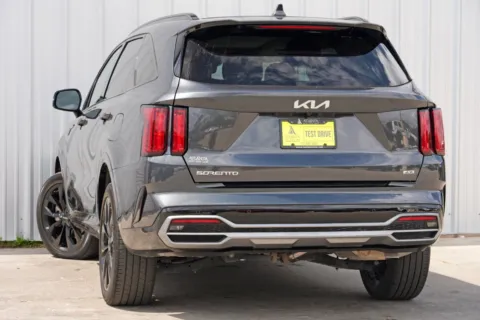 More photos of 2023 Kia Sorento SX at Atlanta Best Used Cars, GA