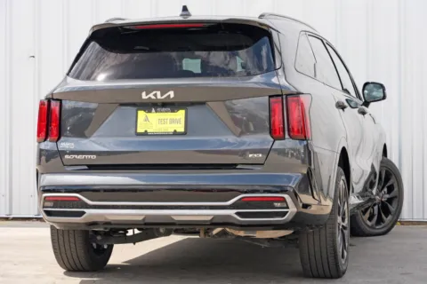 More photos of 2023 Kia Sorento SX at Atlanta Best Used Cars, GA
