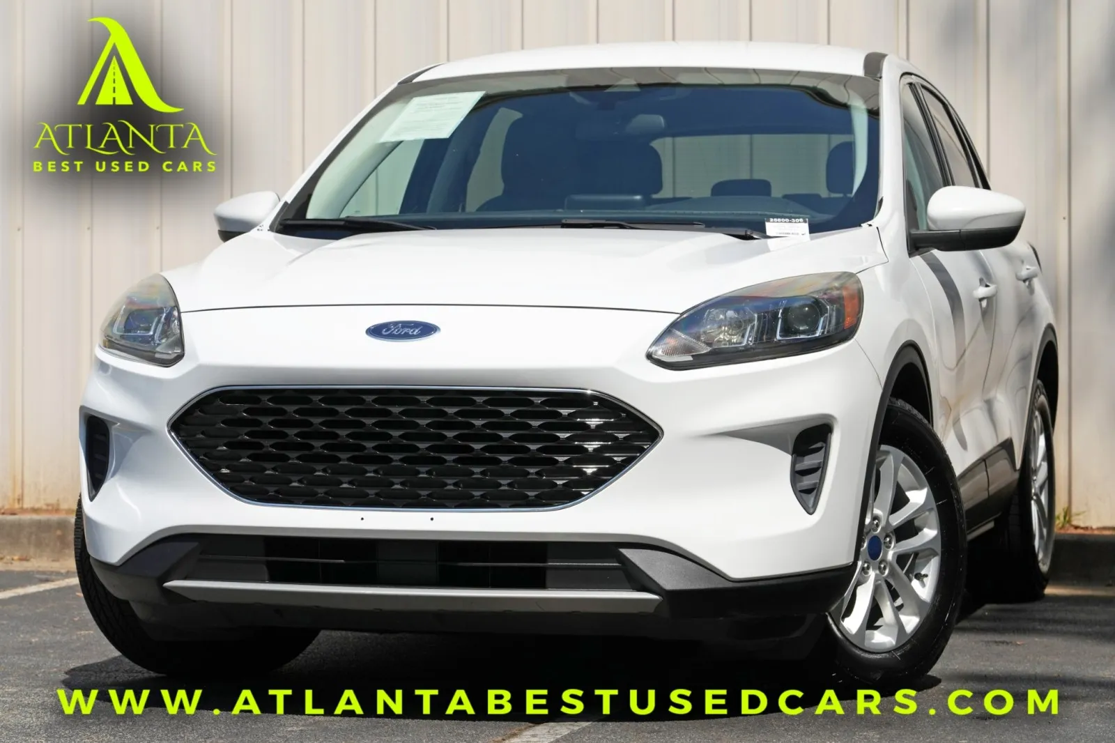 White 2021 Ford Escape SE Hybrid for sale in Peachtree Corners, GA