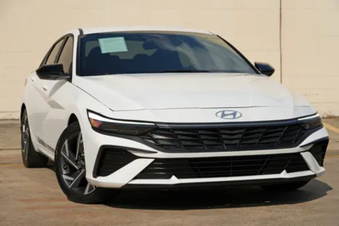 Photos of 2025 Hyundai Elantra SEL Sport for sale in Peachtree Corners, GA at Atlanta Best Used Cars