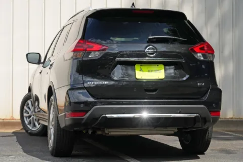 More photos of 2020 Nissan Rogue SV at Atlanta Best Used Cars, GA