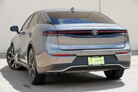More photos of 2024 Toyota Crown Limited at Atlanta Best Used Cars, GA
