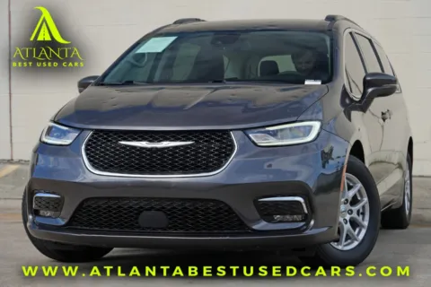 Gray 2022 Chrysler Pacifica Touring L for sale in Peachtree Corners, GA