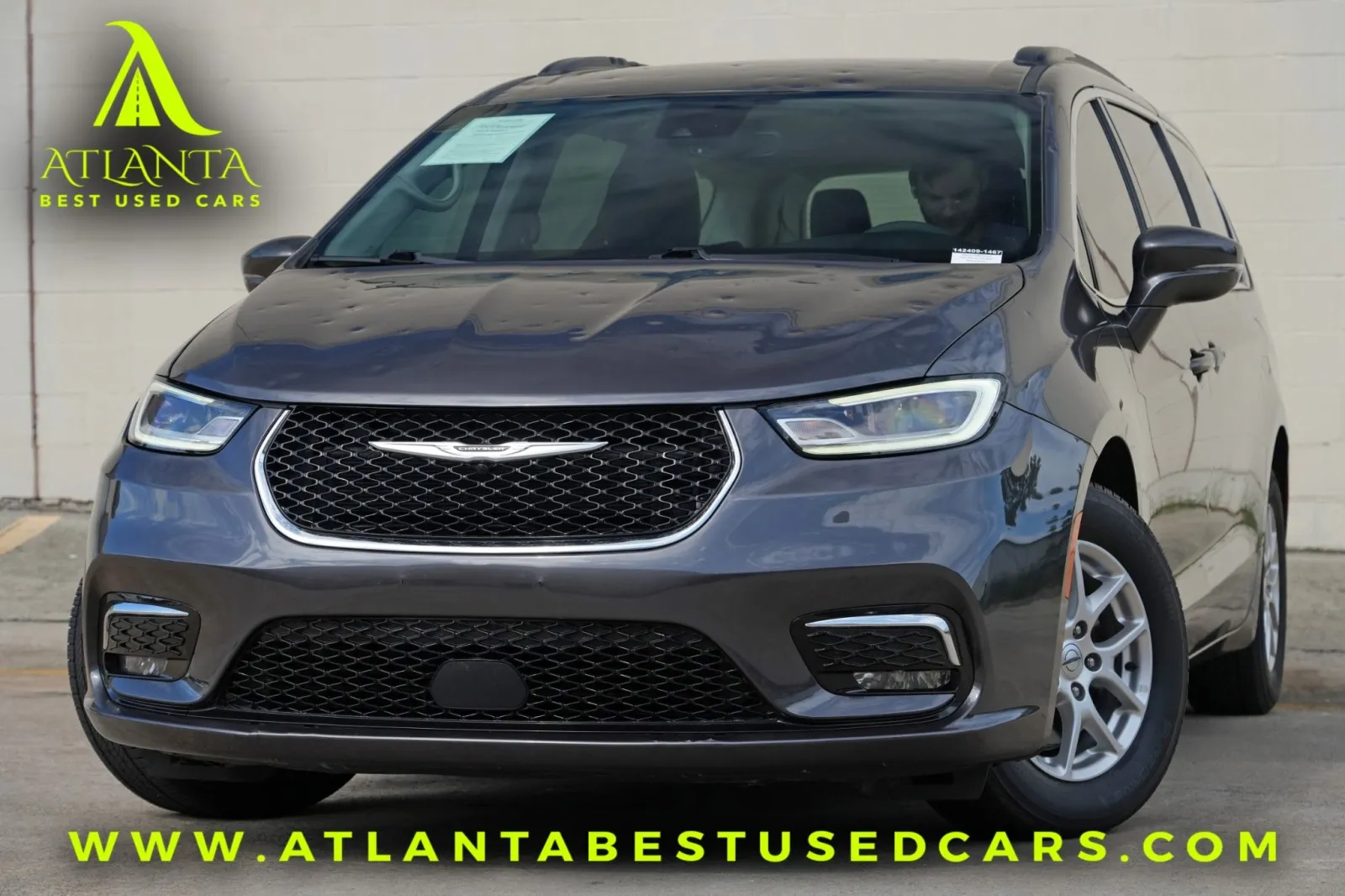 Gray 2022 Chrysler Pacifica Touring L for sale in Peachtree Corners, GA