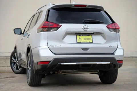 More photos of 2019 Nissan Rogue SV w/ Premium Package at Atlanta Best Used Cars, GA