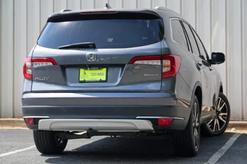 More photos of 2020 Honda Pilot Touring 7-Passenger at Atlanta Best Used Cars, GA