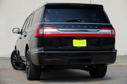 More photos of 2021 Lincoln Navigator L Reserve w/ Luxury Package at Atlanta Best Used Cars, GA
