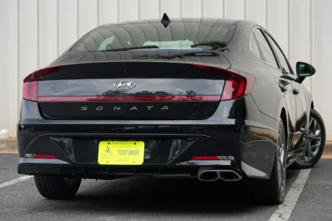 More photos of 2022 Hyundai Sonata SEL at Atlanta Best Used Cars, GA