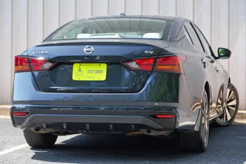 More photos of 2022 Nissan Altima 2.5 SV at Atlanta Best Used Cars, GA