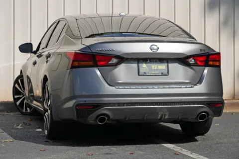 More photos of 2022 Nissan Altima 2.5 SR at Atlanta Best Used Cars, GA