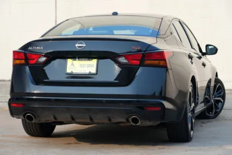 More photos of 2023 Nissan Altima 2.5 SR at Atlanta Best Used Cars, GA