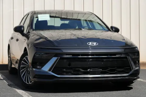 Photos of 2025 Hyundai Sonata Hybrid SEL for sale in Peachtree Corners, GA at Atlanta Best Used Cars