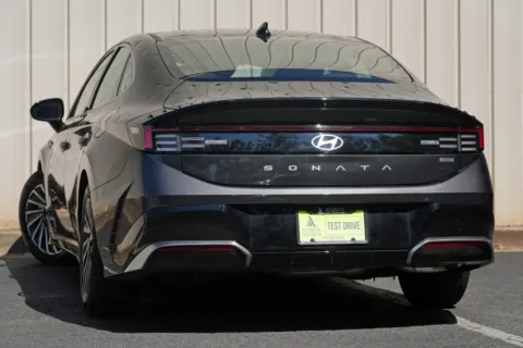 More photos of 2025 Hyundai Sonata Hybrid SEL at Atlanta Best Used Cars, GA