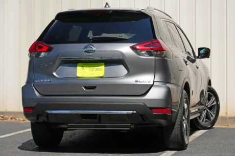 More photos of 2018 Nissan Rogue SL at Atlanta Best Used Cars, GA