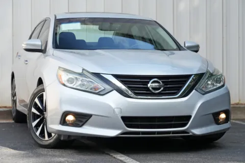 Photos of 2018 Nissan Altima 2.5 SV w/ Technology Package for sale in Peachtree Corners, GA at Atlanta Best Used Cars