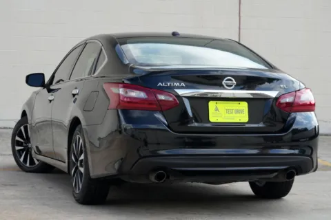 More photos of 2018 Nissan Altima 2.5 SL at Atlanta Best Used Cars, GA