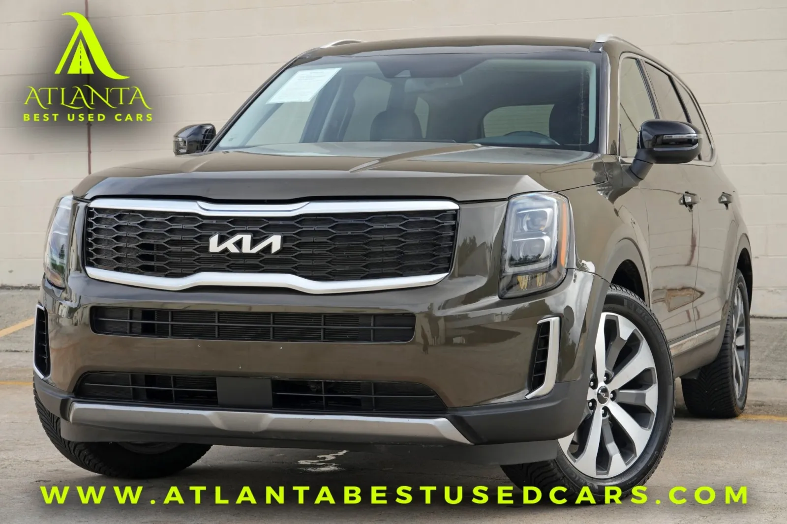 Green 2022 Kia Telluride EX w/ Premium Package for sale in Peachtree Corners, GA