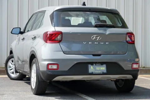 More photos of 2021 Hyundai Venue SE at Atlanta Best Used Cars, GA