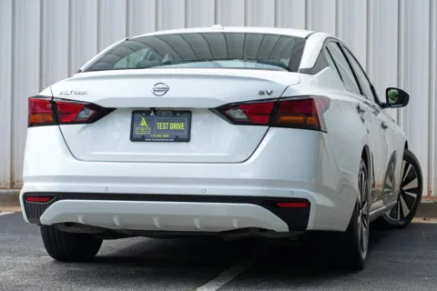 More photos of 2022 Nissan Altima 2.5 SV at Atlanta Best Used Cars, GA