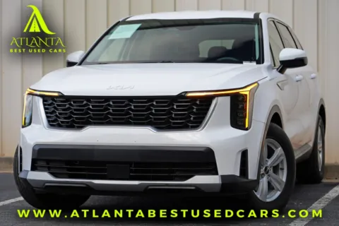White 2024 Kia Sorento LX for sale in Peachtree Corners, GA