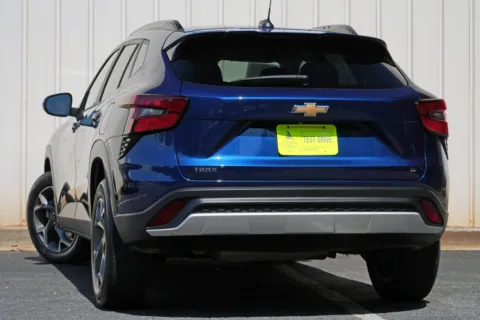 More photos of 2024 Chevrolet Trax LT w/ Driver Confidence & Convenience Packages at Atlanta Best Used Cars, GA