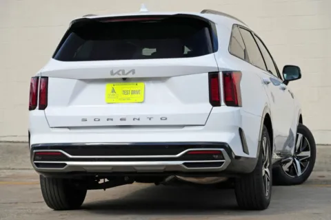 More photos of 2022 Kia Sorento S at Atlanta Best Used Cars, GA