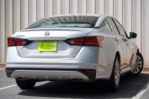 More photos of 2021 Nissan Altima 2.5 S at Atlanta Best Used Cars, GA
