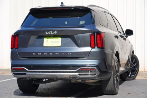 More photos of 2022 Kia Sorento SX at Atlanta Best Used Cars, GA