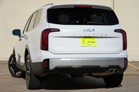 More photos of 2024 Kia Telluride S at Atlanta Best Used Cars, GA