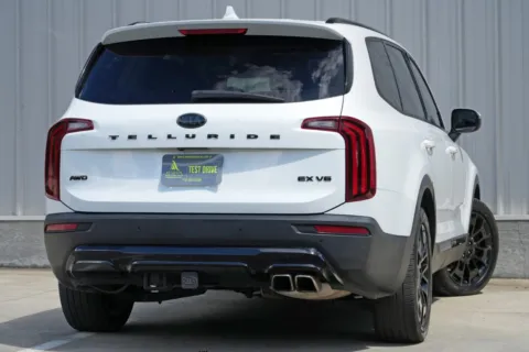 More photos of 2021 Kia Telluride EX w/ Premium & Nightfall Edition Packages at Atlanta Best Used Cars, GA