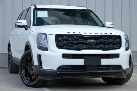 Photos of 2021 Kia Telluride EX w/ Premium & Nightfall Edition Packages for sale in Peachtree Corners, GA at Atlanta Best Used Cars