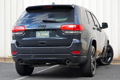 More photos of 2015 Jeep Grand Cherokee Altitude at Atlanta Best Used Cars, GA