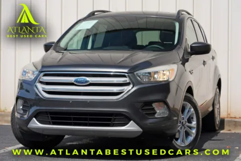 Gray 2018 Ford Escape SE for sale in Peachtree Corners, GA