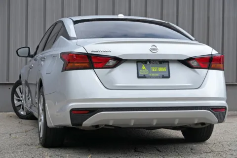 More photos of 2020 Nissan Altima 2.5 S at Atlanta Best Used Cars, GA