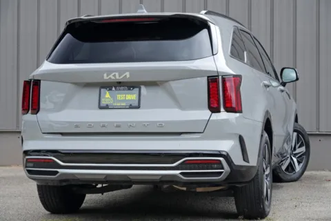 More photos of 2022 Kia Sorento EX at Atlanta Best Used Cars, GA