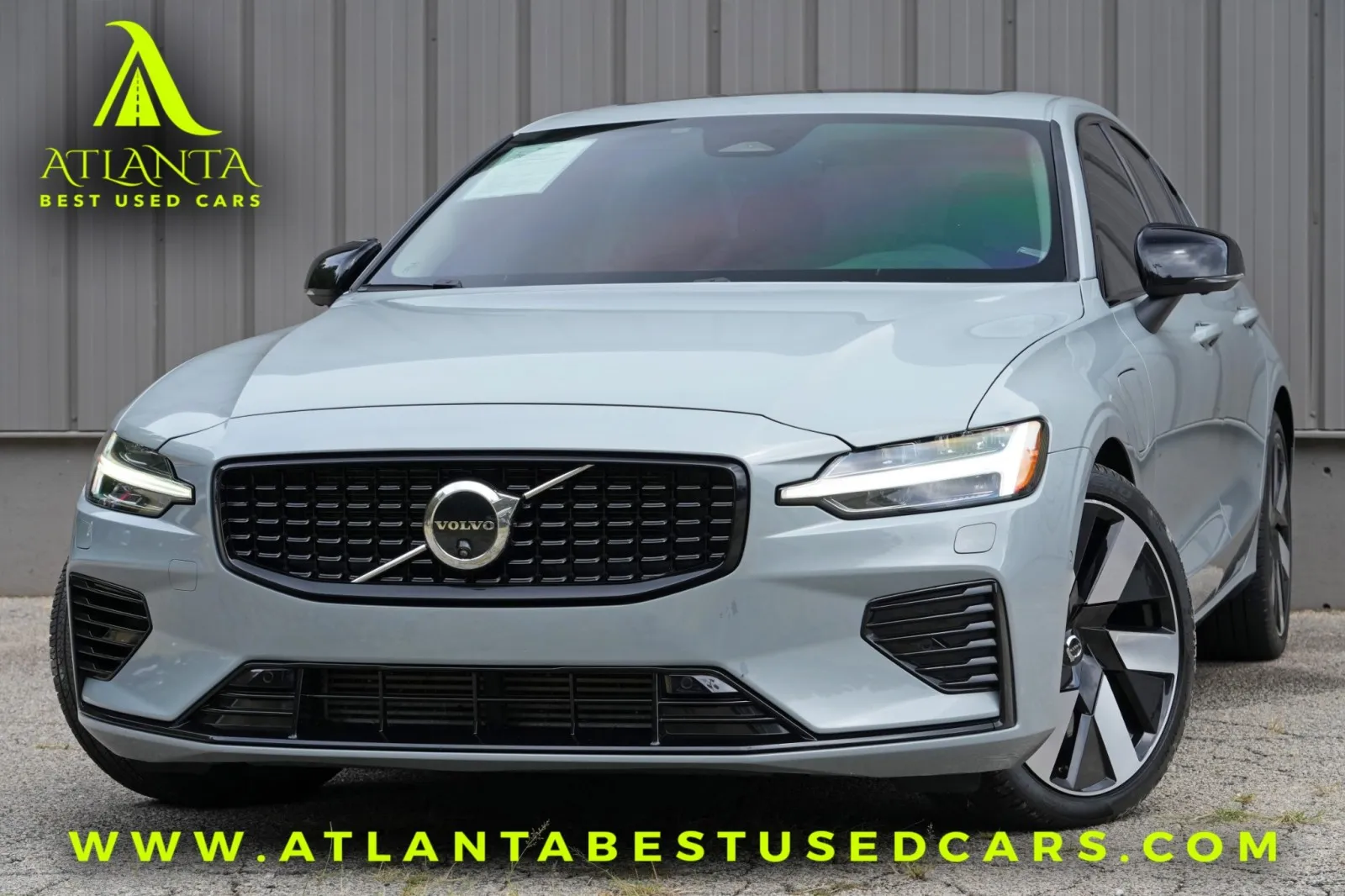 Gray 2024 Volvo S60 Recharge Plug-In Hybrid Plus Dark Theme for sale in Peachtree Corners, GA