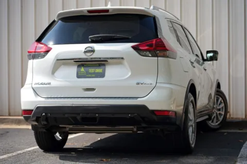 More photos of 2017 Nissan Rogue SV w/ Premium Package at Atlanta Best Used Cars, GA