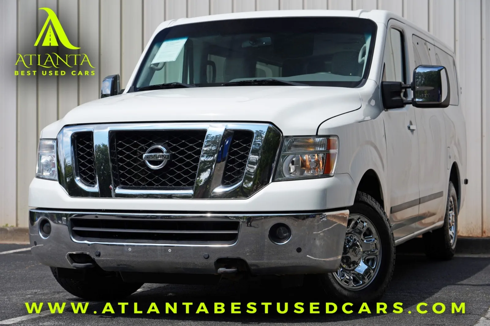 White 2018 Nissan NV Passenger NV3500 HD SL for sale in Peachtree Corners, GA