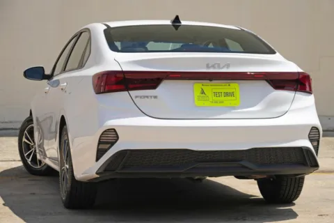 More photos of 2022 Kia Forte LXS at Atlanta Best Used Cars, GA