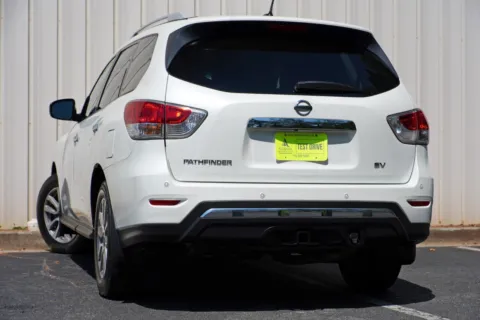 More photos of 2015 Nissan Pathfinder SV at Atlanta Best Used Cars, GA