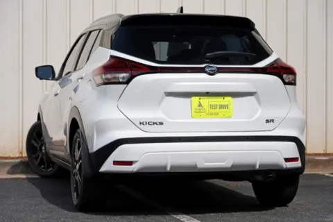 More photos of 2021 Nissan Kicks SR at Atlanta Best Used Cars, GA