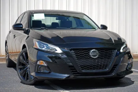 Photos of 2022 Nissan Altima 2.5 SR w/ Midnight Edition Package for sale in Peachtree Corners, GA at Atlanta Best Used Cars